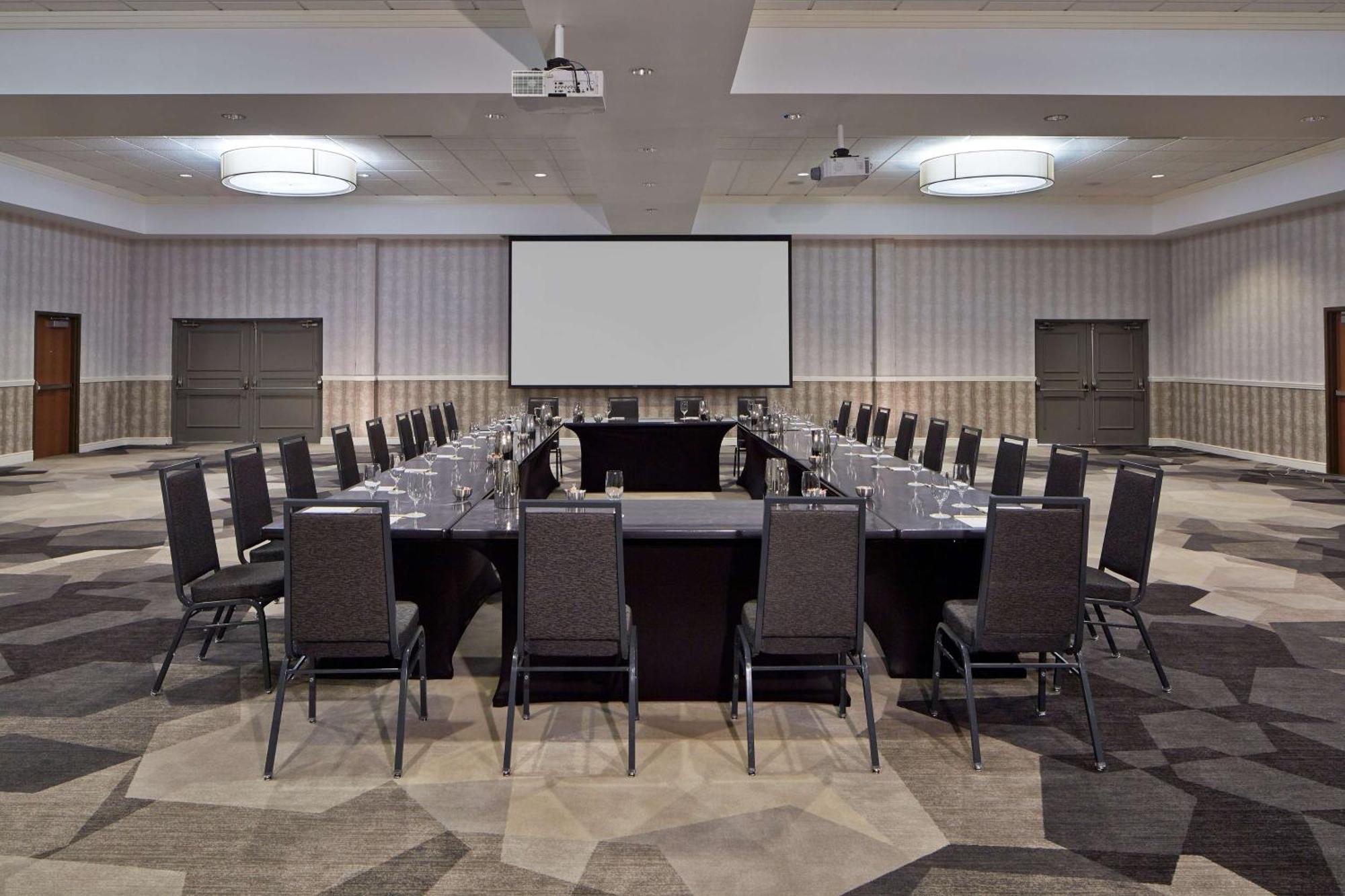 Doubletree By Hilton Atlanta Perimeter Dunwoody Hotel Екстериор снимка