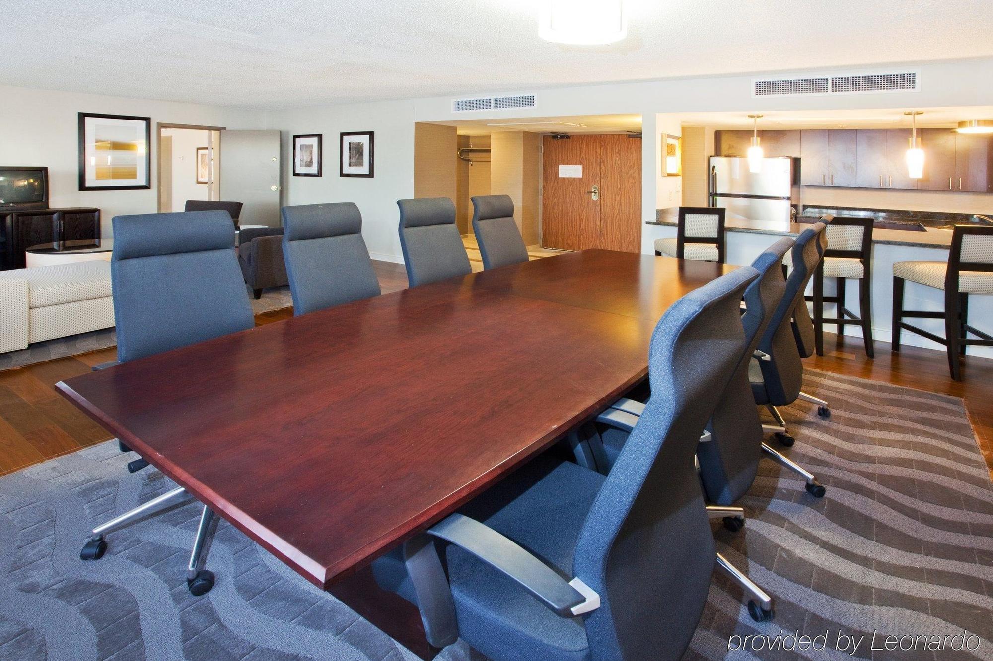 Doubletree By Hilton Atlanta Perimeter Dunwoody Hotel Съоръжения снимка